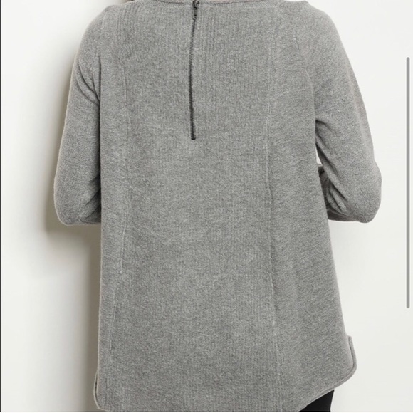 Grey Knit Sweater, zippered back - Picture 2 of 2